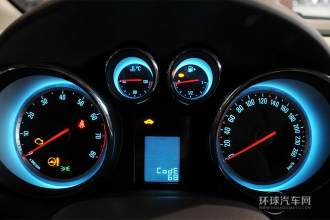 2013款 1.6L 手動(dòng) 進(jìn)取型