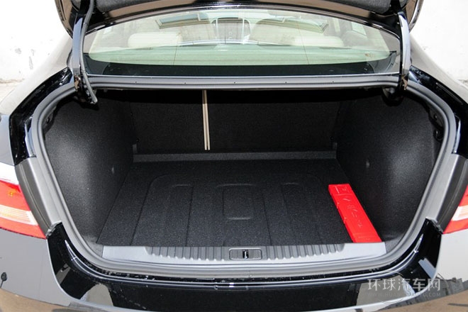 2013款 1.6L 手動 舒適版