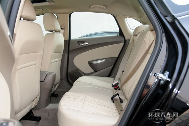 2013款 1.6L 手動 舒適版