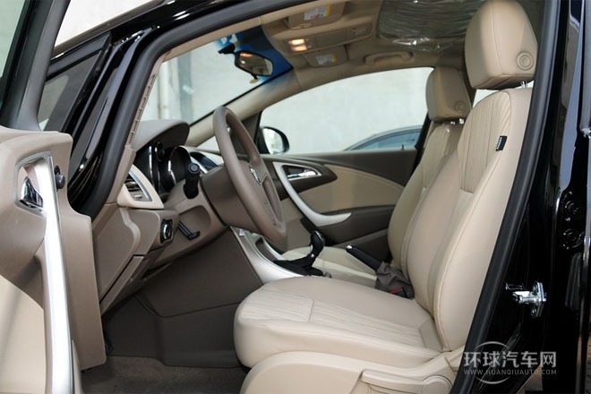 2013款 1.6L 手動 舒適版