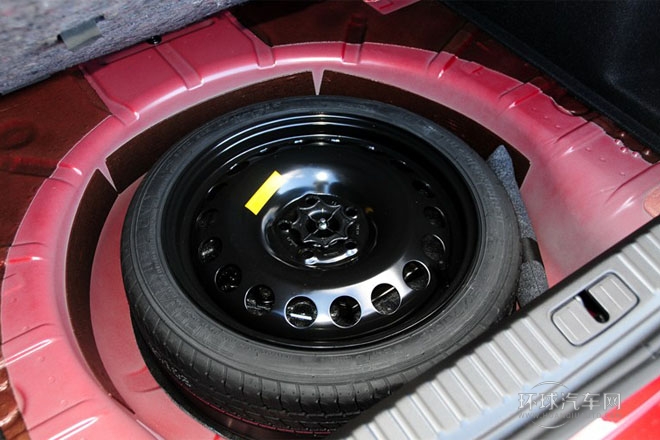 2013款 1.6L 自動(dòng) 時(shí)尚型