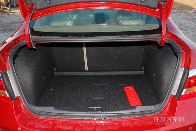 2013款 1.6L 自動 舒適版