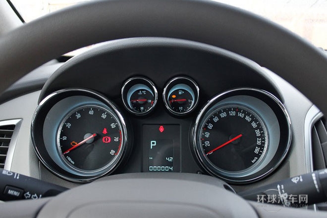 2013款 1.6L 自動 舒適版