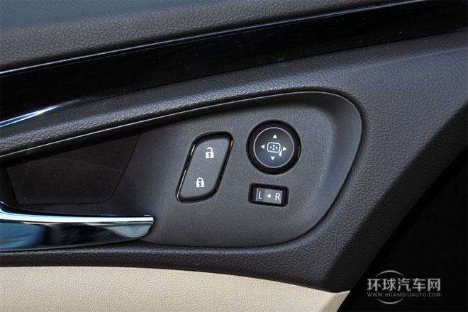 2014款 2.0L 自動 領(lǐng)先時尚型