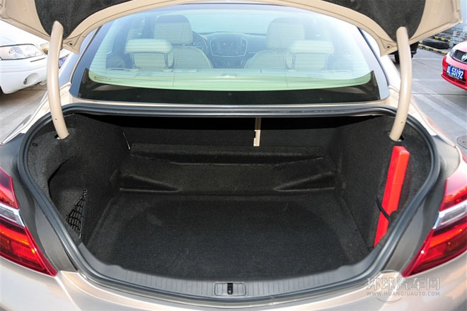 2014款 2.0L 自動 領先時尚型