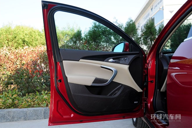 2014款 2.4L SIDI豪華時(shí)尚型