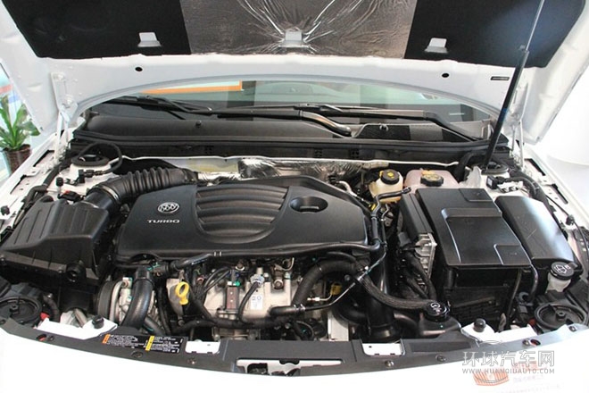 2014款 GS 2.0T 自動 燃情運(yùn)動版