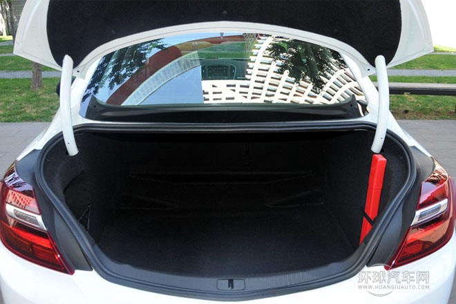 2014款 GS 2.0T 自動 縱情運動版