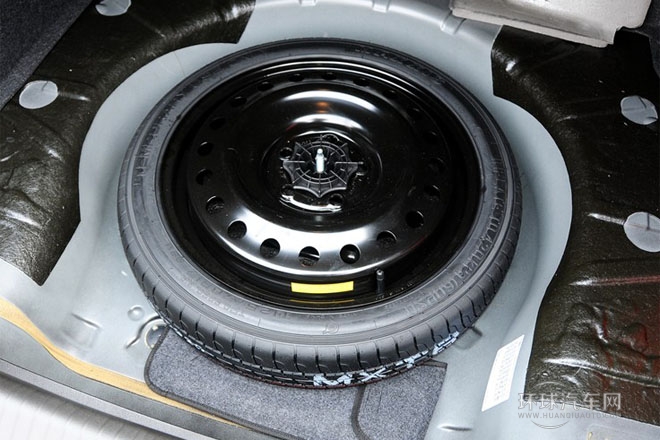 2012款 2.4L SIDI豪雅版