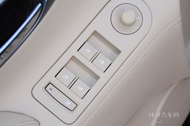 2012款 2.4L SIDI雅致版