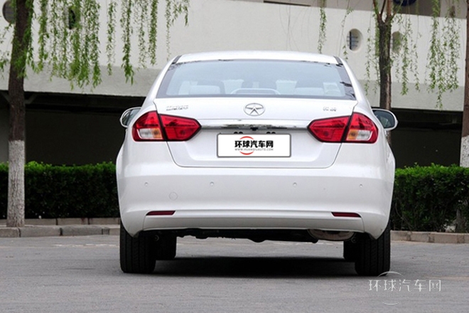 2014款 1.5L 手動(dòng)尊貴型