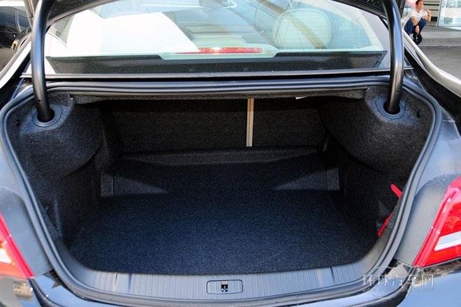 2013款 2.0T SIDI 技術(shù)型