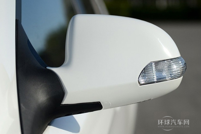 2014款 1.5L 手動(dòng)尊逸型