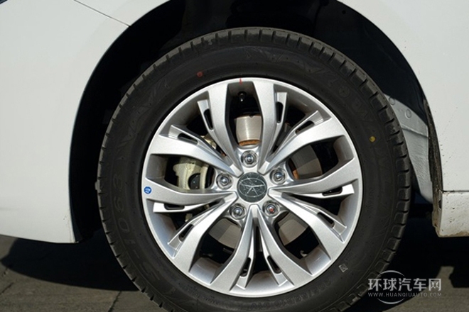 2014款 1.5L 手動尊逸型