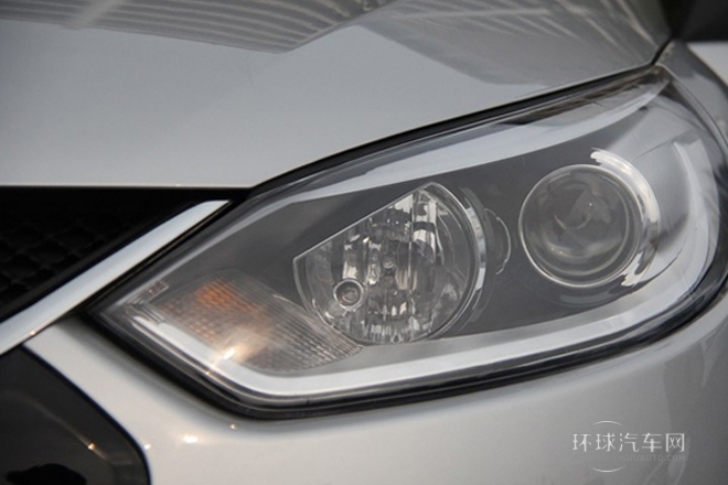 2014款 1.8L 自動尊逸型