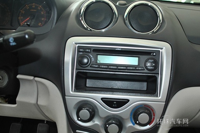 2014款 1.3L 手動尊貴型