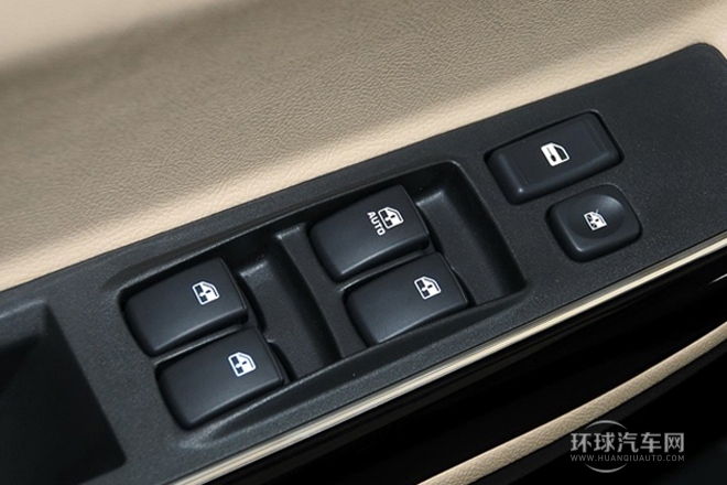 2013款 1.5L CVT豪華型