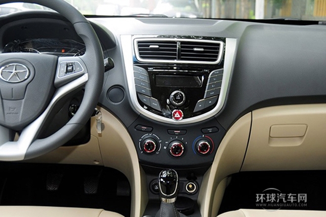 2013款 1.5L 手動(dòng)豪華型