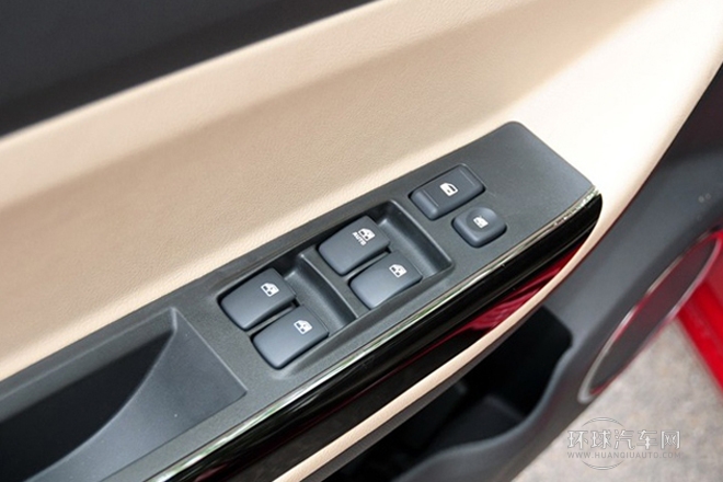 2013款 1.5L 手動豪華型