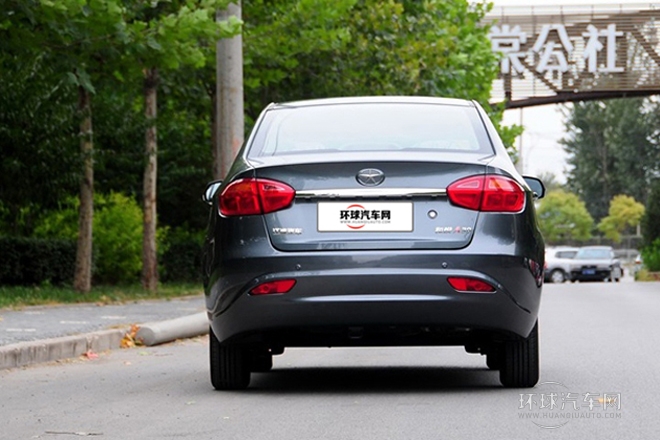 2013款 1.5L 手動(dòng)舒適型