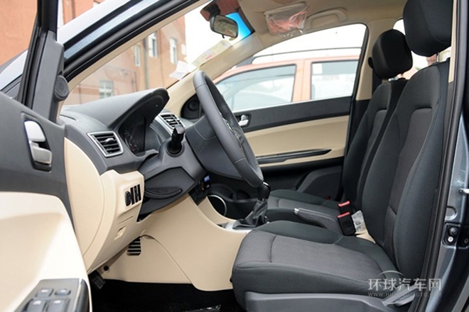 2013款 1.5L 手動舒適型