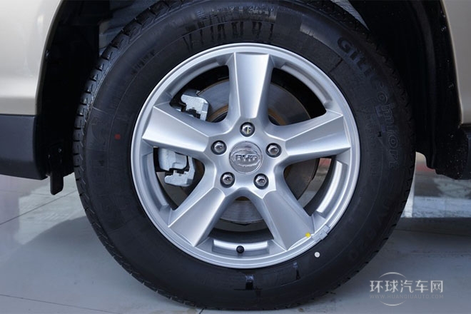 2013款 勁悅版 2.4L 手動精英型