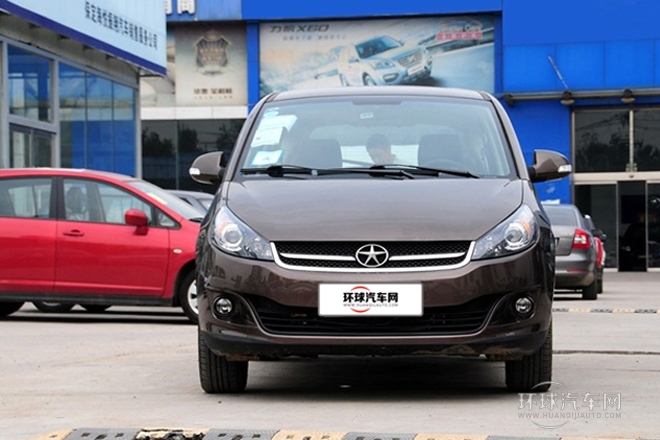 2013款 1.5L MT豪華型