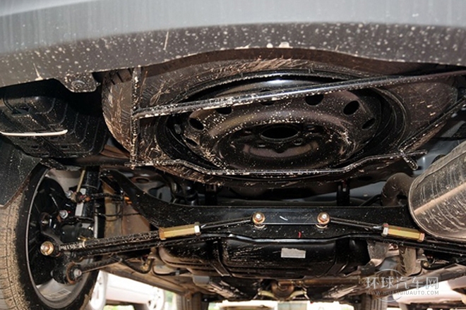 2013款 1.5L MT豪華型