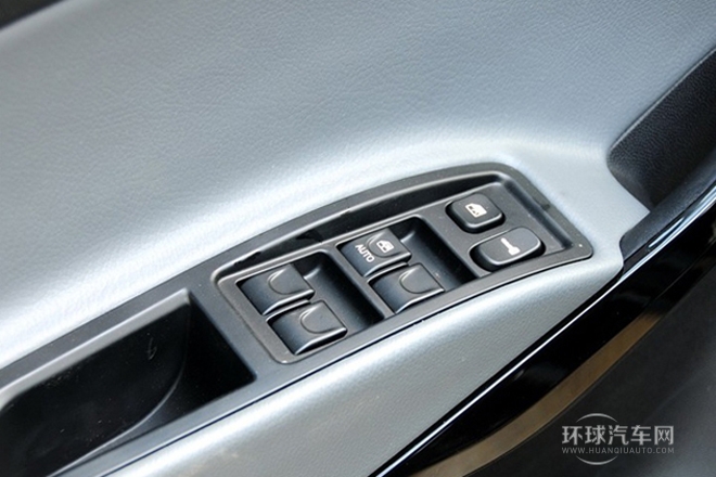 2013款 1.5L MT舒適型