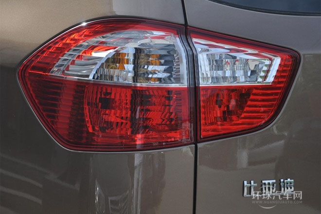 2013款 勁悅版 2.4L 自動尊榮型