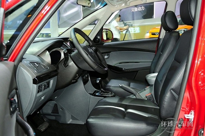 2013款 1.8L AT尊貴型