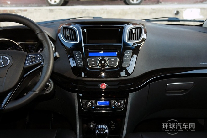 2013款 1.8L MT豪華型