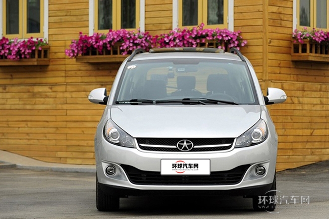 2013款 1.8L MT尊貴型