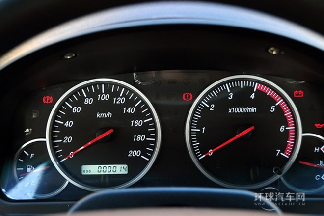 2014款 2.5T財運版長軸4B2-95C43