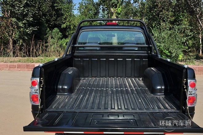 2014款 2.5T財運版長軸4B2-95C43