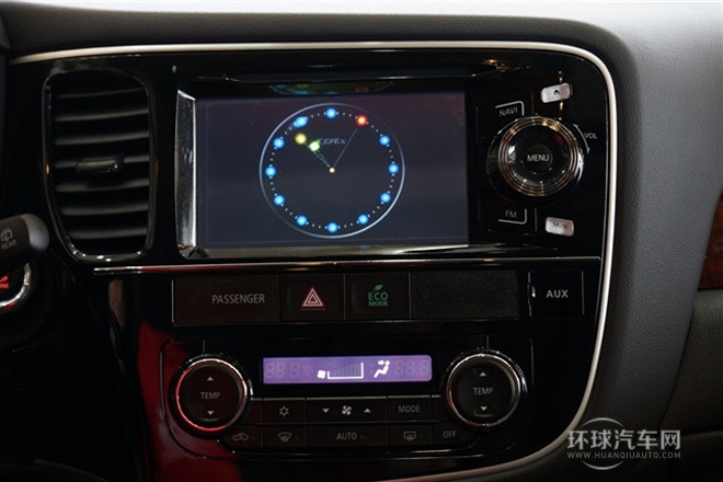 2013款 2.4L 四驅豪華導航版 7座