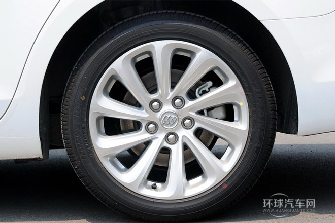 2013款 2.4L SIDI豪華舒適型