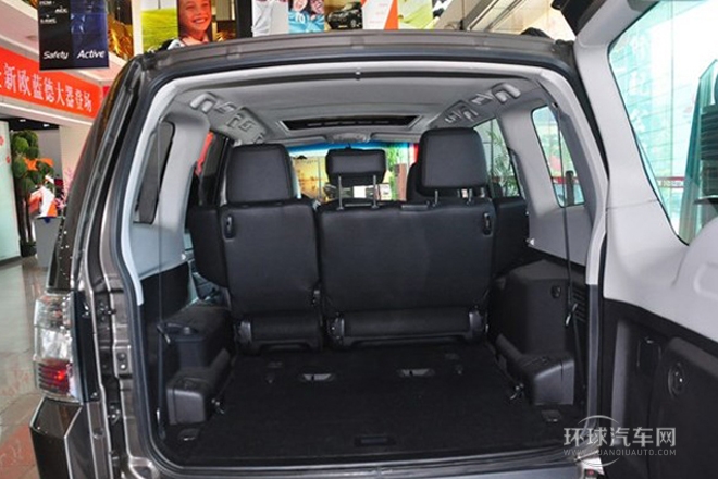 2012款 3.8L 三門炫酷版