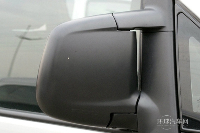 2011款 2.0L穿梭 汽油標準版