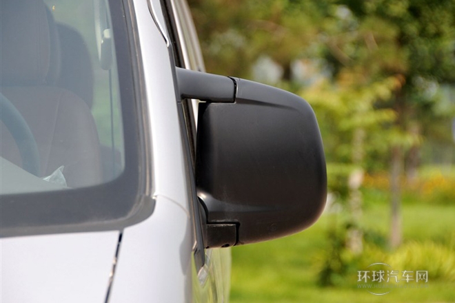 2011款 2.0L政采版 手動豪華型