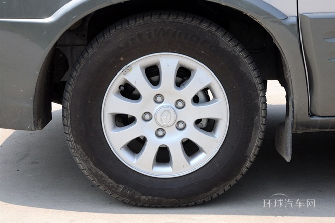 2011款 2.0L政采版 手動豪華型