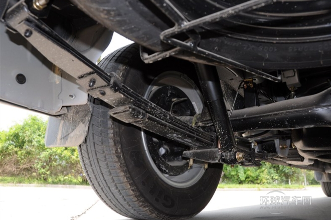 2011款 2.0L政采版 手動(dòng)豪華型