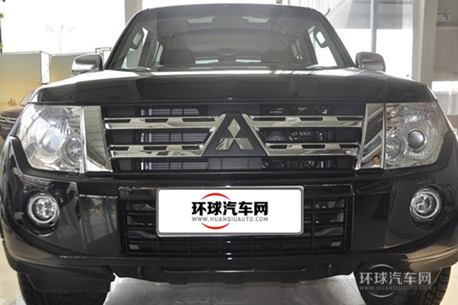 2012款 3.8L 尊貴版