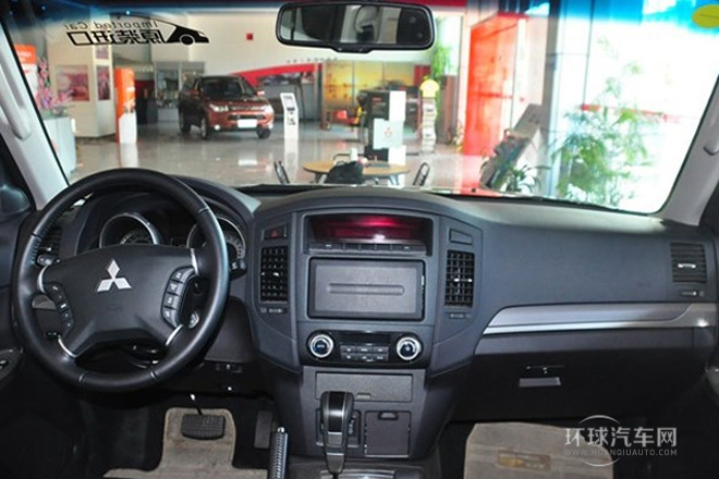 2012款 3.8L 旗艦版