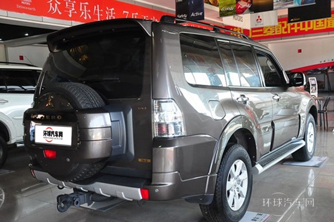 2012款 3.8L 旗艦版