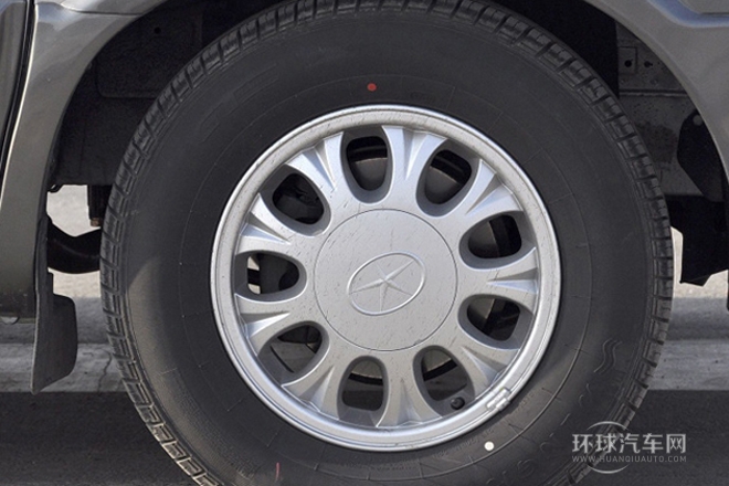 2011款 2.0T祥和 汽油豪華版