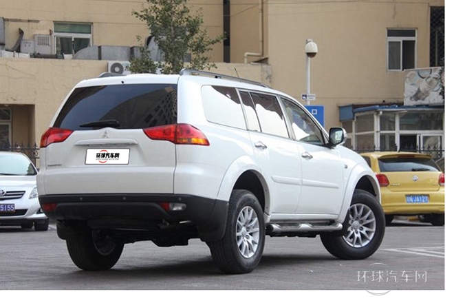 2011款 3.0L 運動導航版