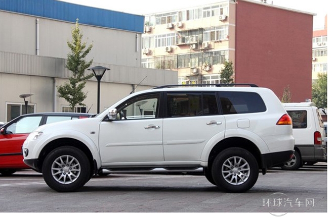 2011款 3.0L 運動導航版