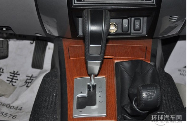 2011款 3.0L 豪華導航版