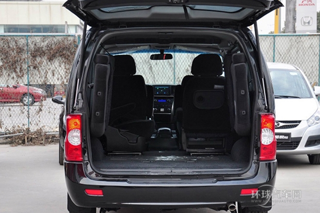 2011款 2.4L祥和 汽油標準版